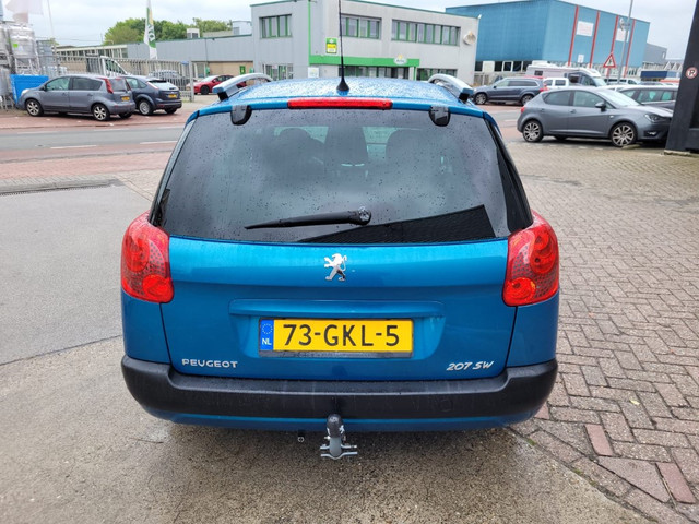 Foto 4 van Peugeot 207 SW 1.6 VTi XS Panoramadak (bj 2008)