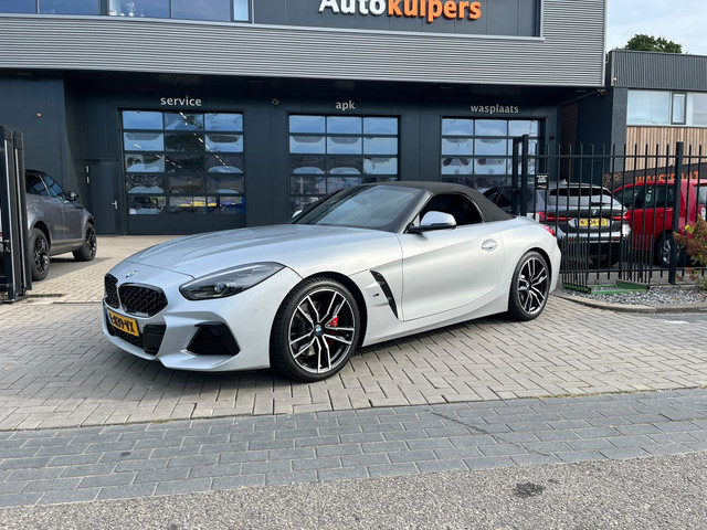 Foto 6 van BMW Z4 Roadster BMW Z4 Sdrive20i 197pk Aut 2021 M Sport Grijs FULL OPTIONS