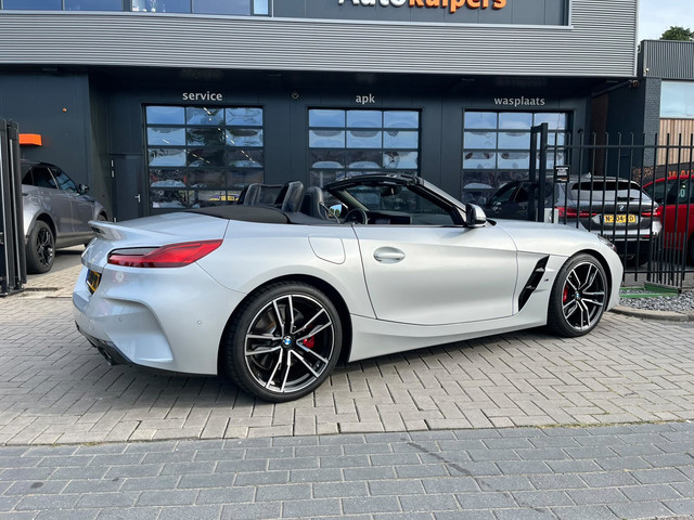 Foto 5 van BMW Z4 Roadster BMW Z4 Sdrive20i 197pk Aut 2021 M Sport Grijs FULL OPTIONS