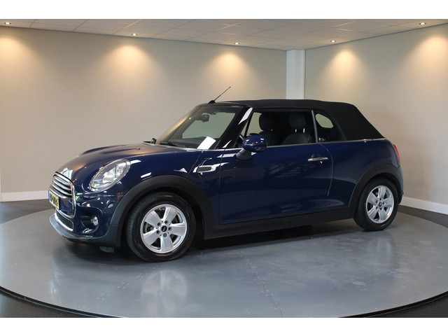 Foto 3 van Mini Cabrio 1.5 Cooper Business *Automaat* Climate|Cruise|Navi|PDC|BT|Windscherm|Neon-ring|Origineel
