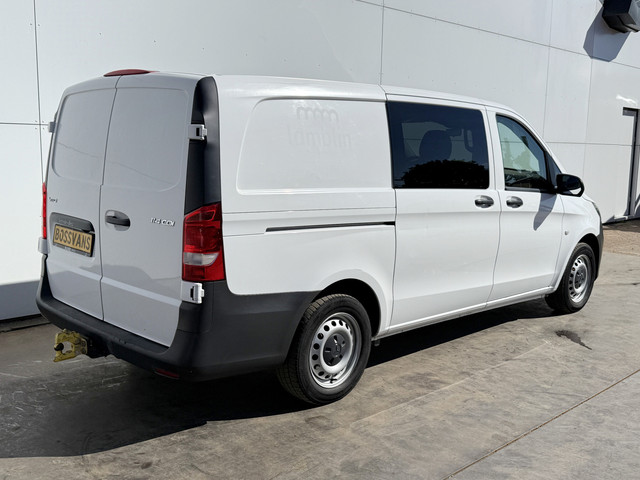 Foto 8 van Mercedes-Benz Vito 114 1.9 CDI 136PK Dubbele Cabine L2H1 5 Stoelen Climate Control Cruise Control Tr