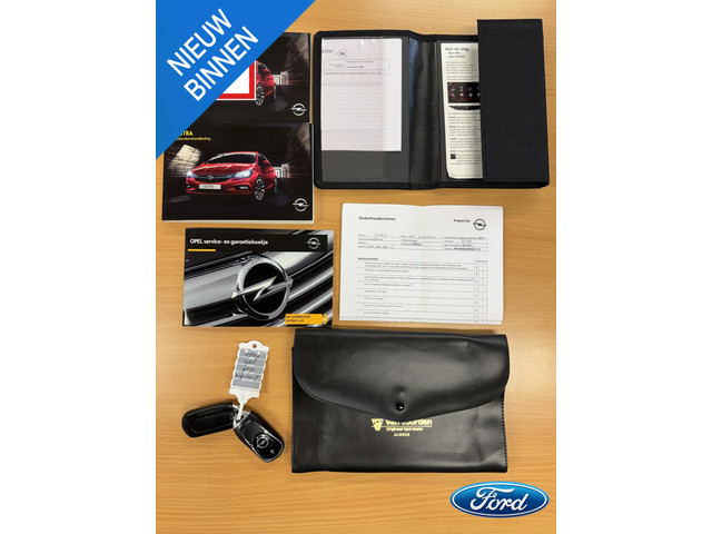 Opel Astra 1.0 Automaat Innovation Navi Camera Trekhaak Parking pack Dodehoek Schuifkanteldak Dealer