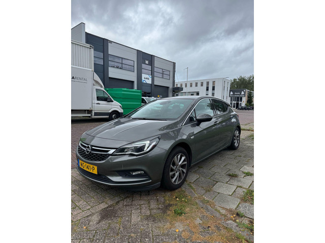 Foto 7 van Opel Astra 1.0 Automaat Innovation Navi Camera Trekhaak Parking pack Dodehoek Schuifkanteldak Dealer