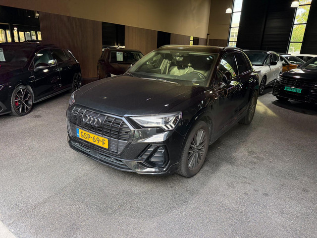 Audi Q3 40 TFSI quattro Pro Line S-line|Pano|Camera