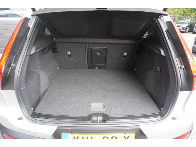 Foto 6 van Volvo XC40 1.5 T4 Plug-in hybrid Aut/Carplay/Camera/Cruise/Navi/Climate Control