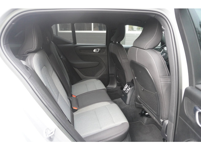 Foto 2 van Volvo XC40 1.5 T4 Plug-in hybrid Aut/Carplay/Camera/Cruise/Navi/Climate Control