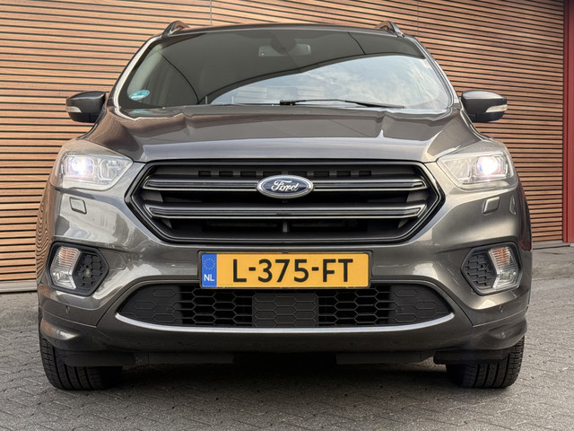 Foto 4 van Ford Kuga 1.5 AWD EcoBoost ST Line Trekhaak / Automaat / Navi / Camera