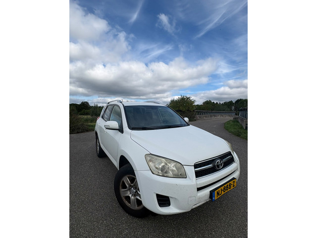 Foto 10 van Toyota RAV4 2.0 VVTi Comfort 2WD/ clima/ bj 2009