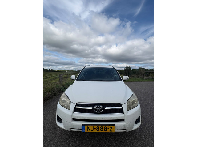 Foto 9 van Toyota RAV4 2.0 VVTi Comfort 2WD/ clima/ bj 2009