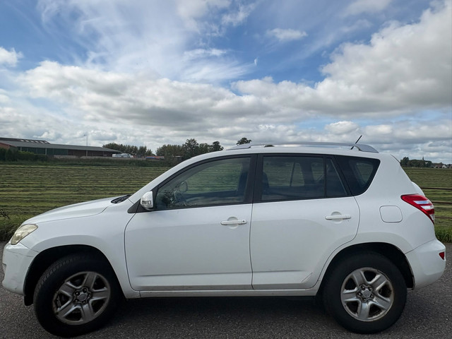 Foto 7 van Toyota RAV4 2.0 VVTi Comfort 2WD/ clima/ bj 2009