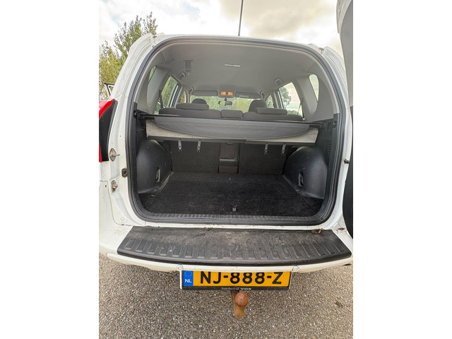 Foto 3 van Toyota RAV4 2.0 VVTi Comfort 2WD/ clima/ bj 2009