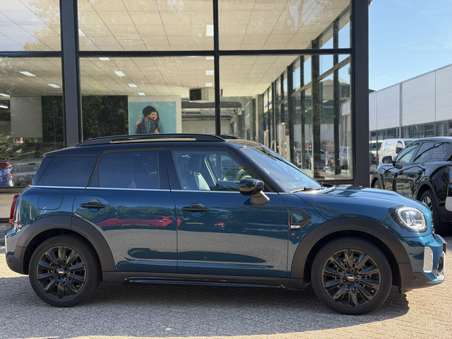 Foto 4 van MINI Countryman 1.5 Cooper Boardwalk Edition NL Auto | OpenDak | Camera