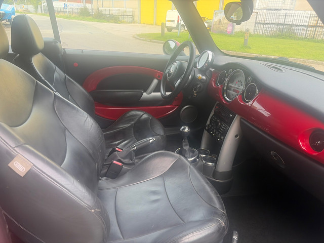Foto 10 van Mini Cabrio 1.6 Cooper Cabriolet! Airco! 147DKM! Nw Apk!