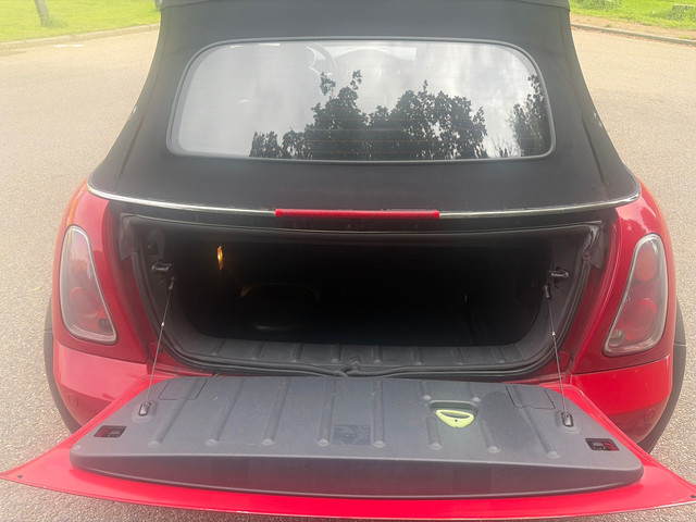 Foto 8 van Mini Cabrio 1.6 Cooper Cabriolet! Airco! 147DKM! Nw Apk!
