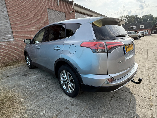 Foto 5 van Toyota RAV4 2.5 Hybrid AWD Executive Keyless entry + starten, Navigatiesysteem
