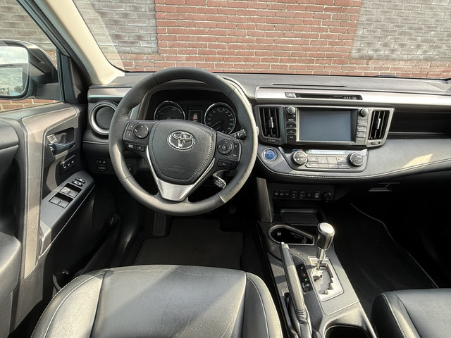 Toyota RAV4 2.5 Hybrid AWD Executive Keyless entry + starten, Navigatiesysteem