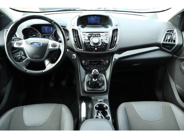 Foto 3 van Ford Kuga 1.6 Titanium, Navi , 1e eig , Camera ,Trekhaak