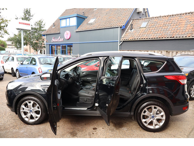 Foto 5 van Ford Kuga 1.6 Titanium, Navi , 1e eig , Camera ,Trekhaak