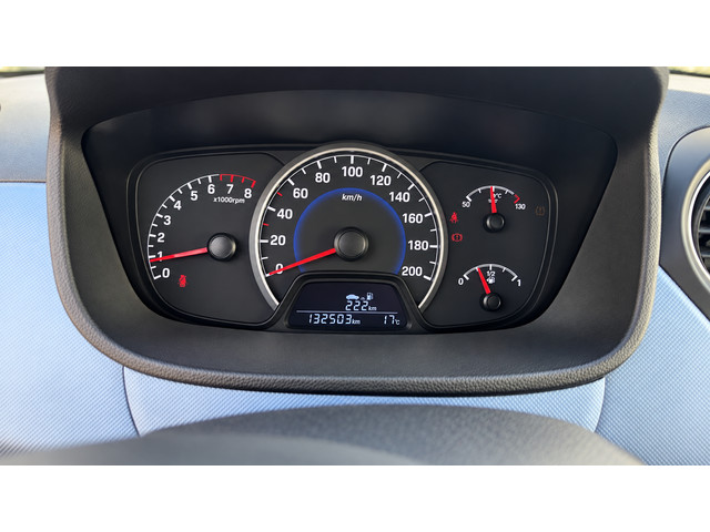 Foto 2 van Hyundai I10 1.0i i-Motion Comfort CRUISE CONTROL | TREKHAAK
