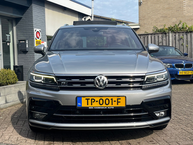 Volkswagen Tiguan 1.4 TSI 150PK AUT 3x R-line pano trekh virtual led