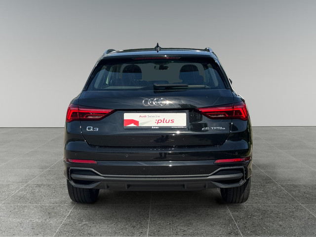 Foto 7 van Audi Q3 45 245pk TFSI e S edition Adaptive cruise control | Stoelverwarming voorin | Parkeerhulp ach