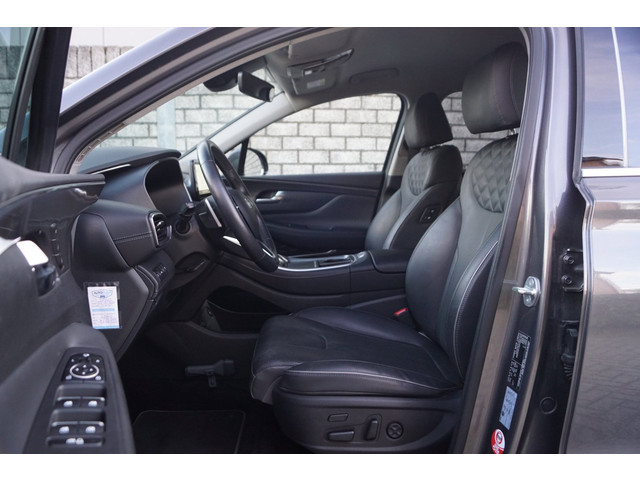 Foto 5 van Hyundai Santa Fe 1.6 T-GDI PHEV Premium Autom Leder Sportst Stoel/Stuur A Bank Verw Navi Camera Clim