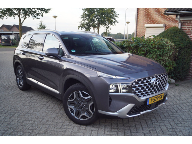 Foto 9 van Hyundai Santa Fe 1.6 T-GDI PHEV Premium Autom Leder Sportst Stoel/Stuur A Bank Verw Navi Camera Clim