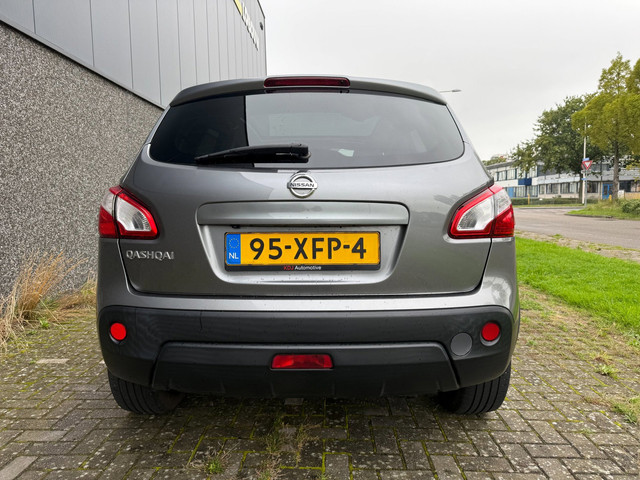 Foto 3 van Nissan Qashqai 1.6 Connect Edition/PANO/CAMERA/CRUISE/