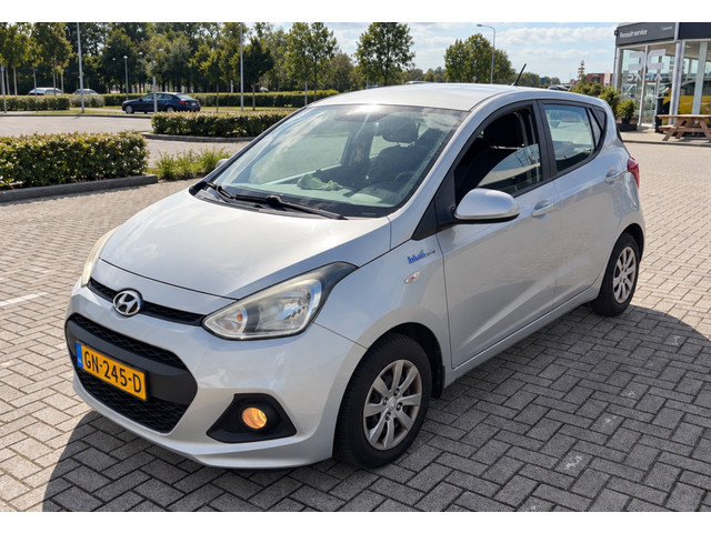 Foto 6 van Hyundai I10 1.0i i-Motion Comfort CRUISE CONTROL | TREKHAAK