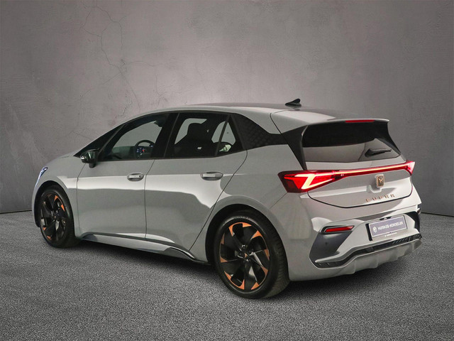 Foto 8 van CUPRA Born Adrenaline 62 kWh 204pk Automaat, Adaptive cruise control, 360 Camera, Stoelverwarming, S