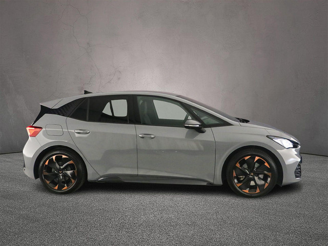 Foto 2 van CUPRA Born Adrenaline 62 kWh 204pk Automaat, Adaptive cruise control, 360 Camera, Stoelverwarming, S