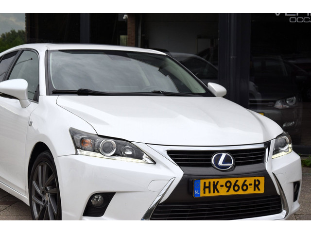 Foto 5 van Lexus CT 200h Camera Navigatie schuifdak