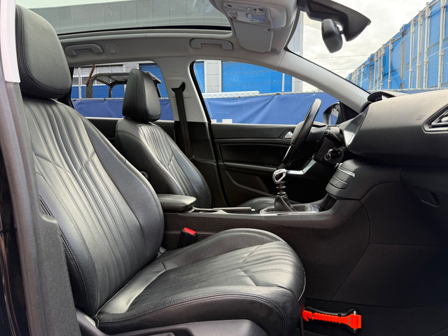 Foto 3 van Peugeot 308 SW 1.5 BlueHDi Executive|Distributie vv in 2026|2e Eigenaar|Trekhaak|Leder|Pano|CarPlay|