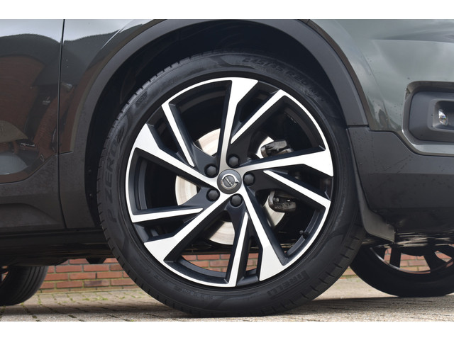 Foto 4 van Volvo XC40 T4 190PK Inscription | Trekhaak | Camera | Stoelverwarming | Climate control |