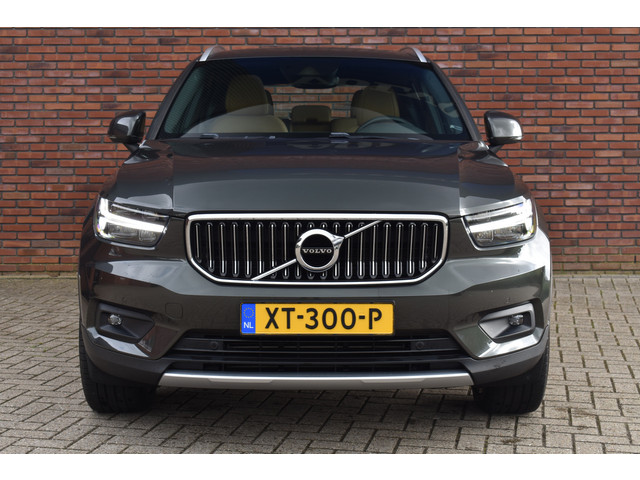 Foto 2 van Volvo XC40 T4 190PK Inscription | Trekhaak | Camera | Stoelverwarming | Climate control |