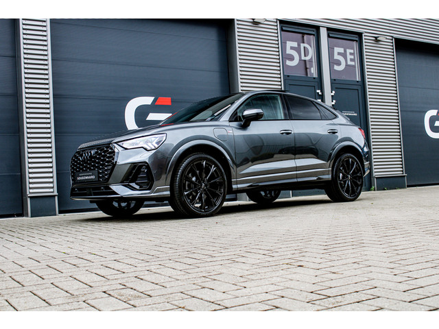 Foto 6 van Audi Q3 Sportback 45 TFSI e S edition | Pano | Top view camera | Keyless | Standkachel | LED