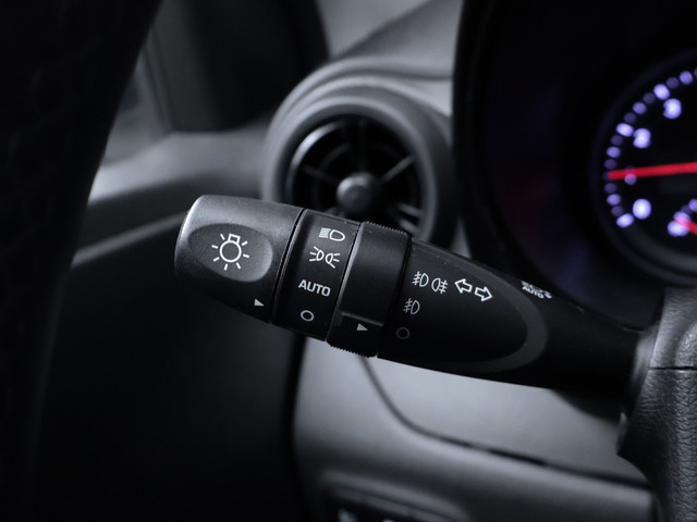 Foto 10 van Hyundai I10 1.0 Comfortline Sport (APPLE CARPLAY,NAVI,PDC,CRUISE,LED,GETINT,TREKHAAK,SPORTSTOELEN,NE