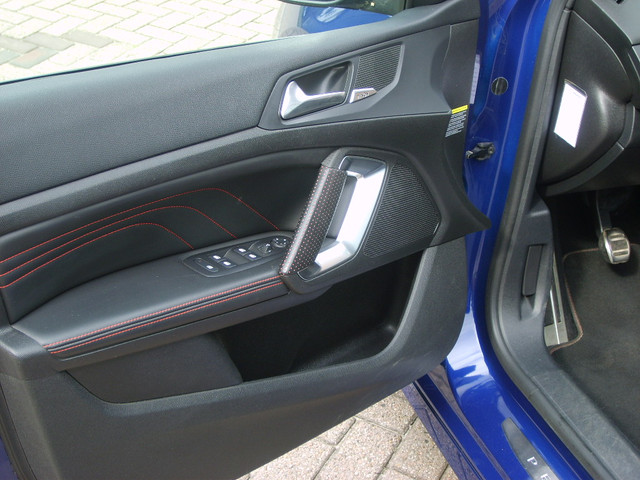 Foto 6 van Peugeot 308 SW 1.2 PureTech GT-line (bj 2019)