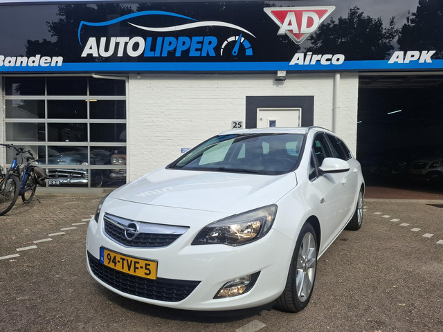 Opel Astra Sports Tourer 1.4 Turbo Sport /Nieuwe apk bij aflevering/Navigatie/Trekhaak/parrot