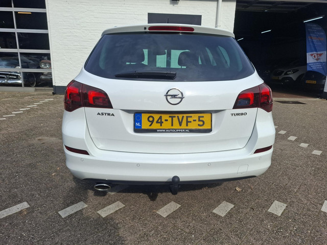 Foto 5 van Opel Astra Sports Tourer 1.4 Turbo Sport /Nieuwe apk bij aflevering/Navigatie/Trekhaak/parrot