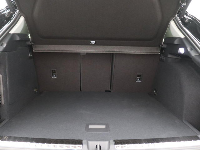 Foto 4 van Audi Q3 1.5 e-hybrid Advanced edition 272PK S-Tronic Panoramadak, Trekhaak, Navigatie, Keyless, Stoe