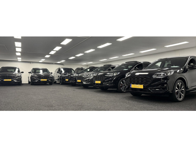 Foto 2 van Ford Kuga 2.5 PHEV ST-Line X*224PK*B&O*Navi*Camera*Carplay*Stoelverw*