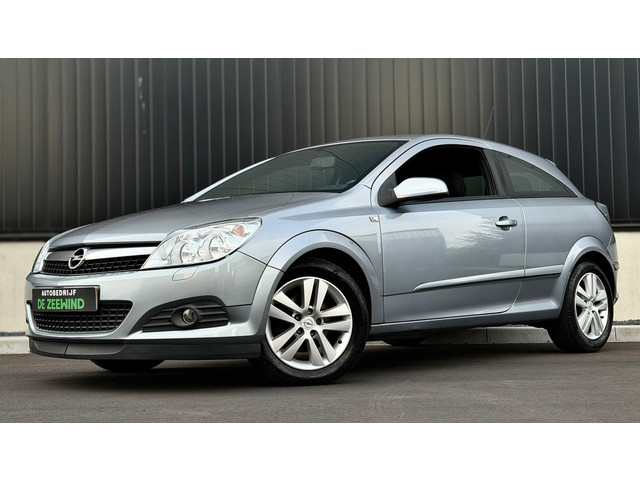 Foto 10 van Opel Astra GTC 1.8 Sport 140pk|Nieuw APK|Rijklaar