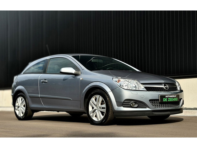 Foto 4 van Opel Astra GTC 1.8 Sport 140pk|Nieuw APK|Rijklaar