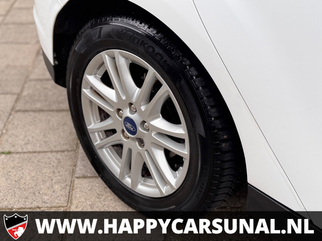 Foto 6 van Ford Focus 1.0 EcoBoost Titanium, AIRCO, NAVI, APK