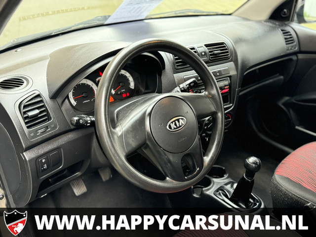 Foto 4 van Kia Picanto 1.0 Seven, 5Drs, AIRCO, NAP, Nieuwe APK