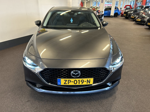 Foto 8 van Mazda 3 2.0 e-SkyActiv-G M Hybrid 122 Luxury | Adaptieve cruise control | Stoel+Stuurverwarming | He