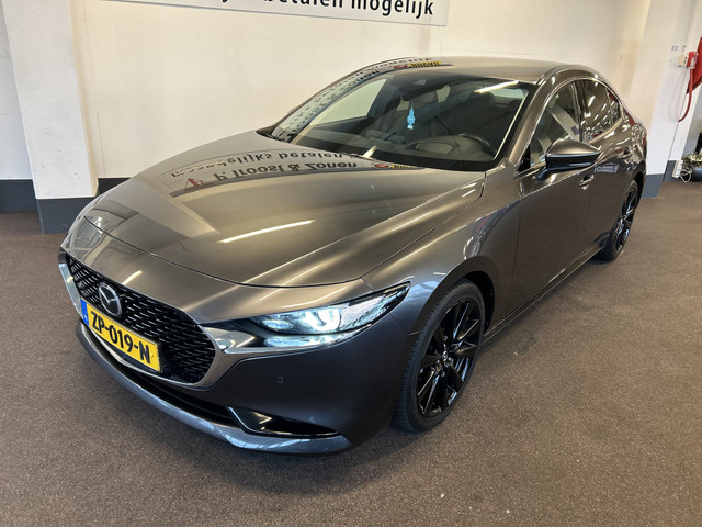 Foto 11 van Mazda 3 2.0 e-SkyActiv-G M Hybrid 122 Luxury | Adaptieve cruise control | Stoel+Stuurverwarming | He