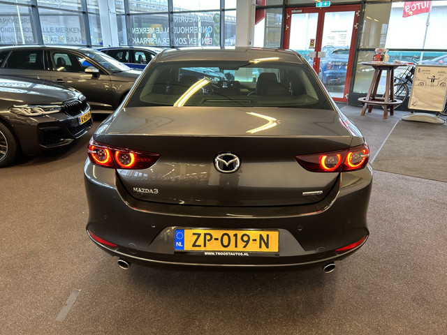 Foto 17 van Mazda 3 2.0 e-SkyActiv-G M Hybrid 122 Luxury | Adaptieve cruise control | Stoel+Stuurverwarming | He
