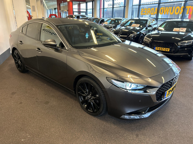 Foto 23 van Mazda 3 2.0 e-SkyActiv-G M Hybrid 122 Luxury | Adaptieve cruise control | Stoel+Stuurverwarming | He